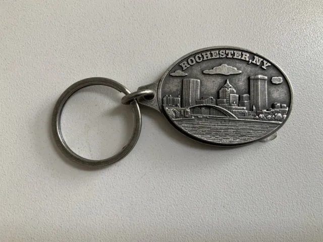 Keychain Rochester New York Antique 3.5” Oval Shape Made In Canada