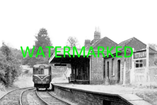 TETBURY RAILWAY STATION R.c. No 18 23Rd Aug 1958.. 8X11. A4 £6.49