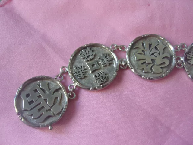 Bracelet Asiatique en argent massif  6 plaques rondes 2,5 cm avec idéogrammes 2