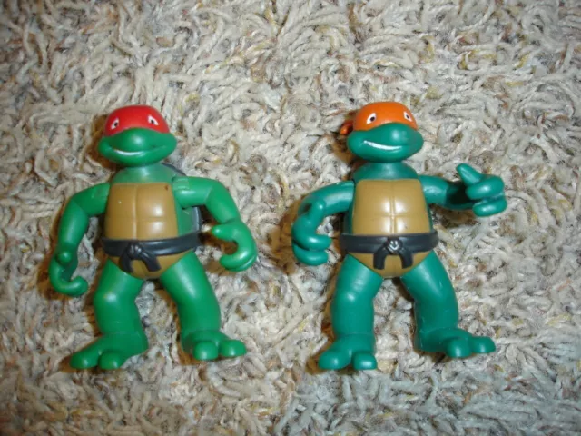 TMNT Teenage Mutant Ninja Turtles 2004 figures Raphael & Michelangelo 3"