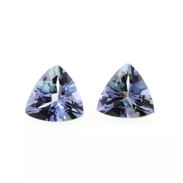 0.81 cts LOT DE 2 TANZANITE BLEU . VVS Tanzanie, Afrique.