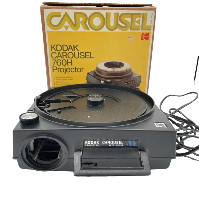 Kodak carousel slide projector 760H With Box Functioning But No Lens