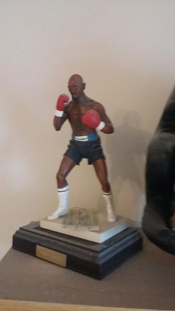 マーベラス・マービン・ハグラー フィギュア Marvin Hagler MARVIN HAGLER FIGURE / figurine £99.00 - PicClick UK
