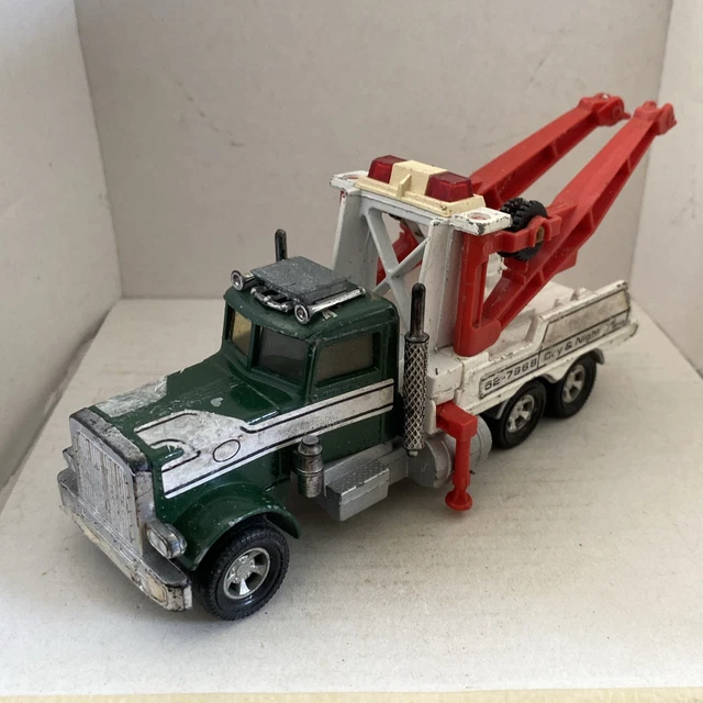 Le camion Daf plateau en miniature par Matchbox Super Kings au 1/60e