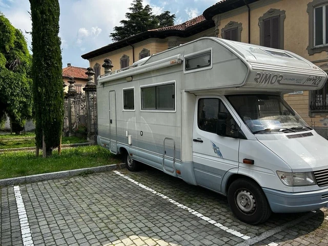 camper usato mansardato
