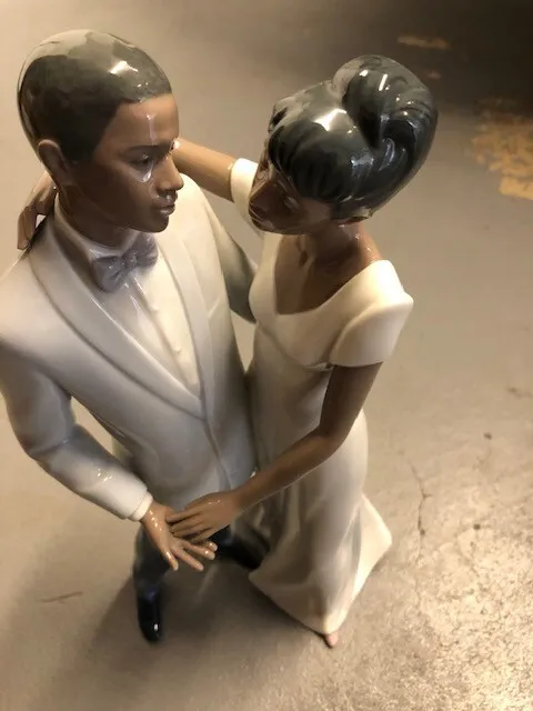 Lladro sculpture of Black Couple dancing.