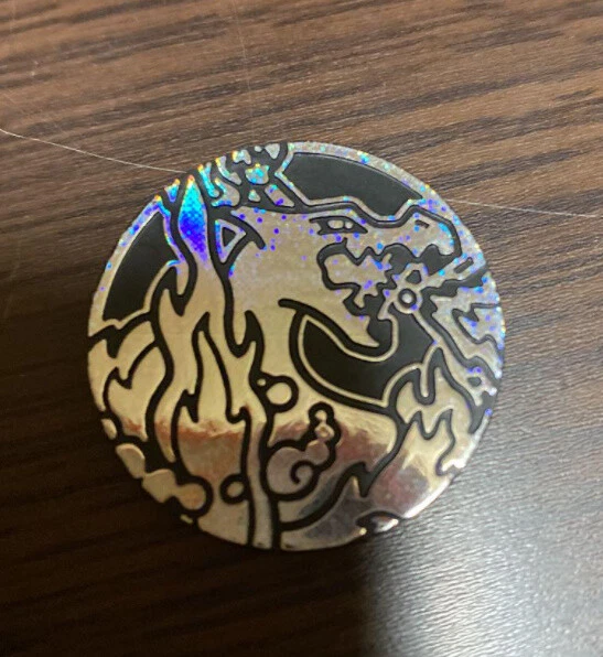 Pokemon 2008 Médaille Limitée Pokemon Giratina et Bouquet