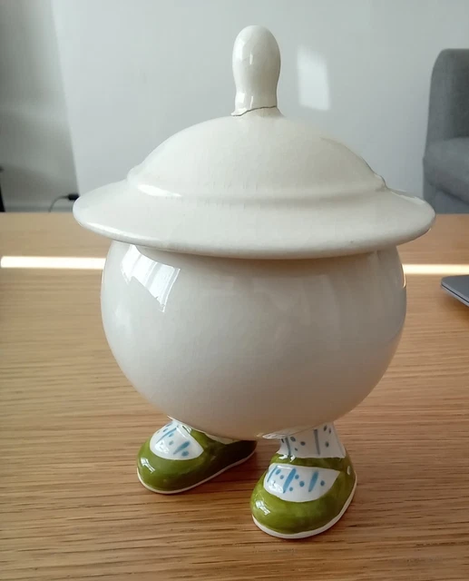 ＊Carlton ware walking Sugar Bowl & Lid＊ Carlton Ware Walking Ware Seated Sugar Bowl & Lid (Sold