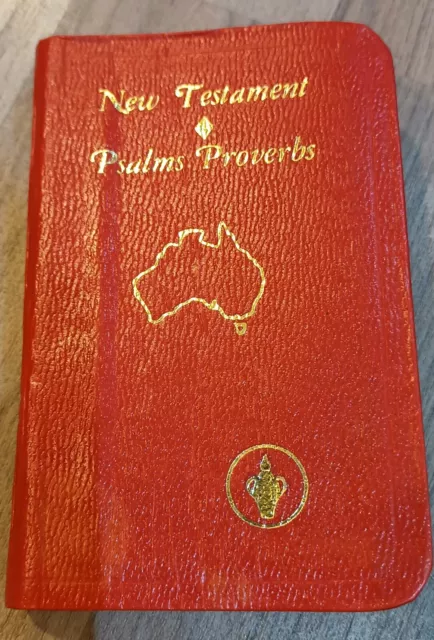 New Testament Psalms Proverbs Vintage Little Red Book, Mint Condition Perth Ship