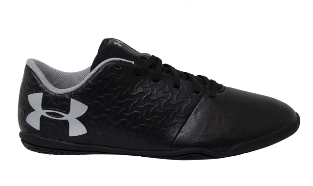 Under Armour UA Magnetico Select Pelle Scarpe da ginnastica per interni 3000125 001
