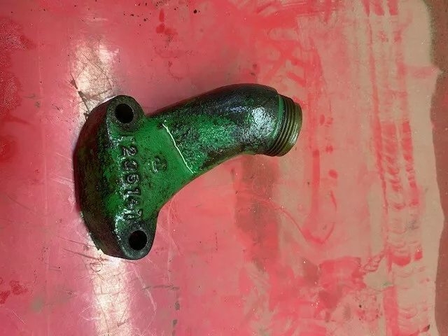 T23614 John Deere FILLER NECK