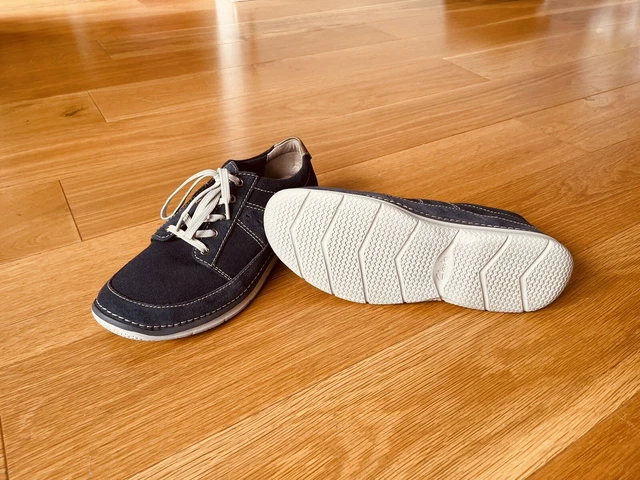 Clarks ripton plain deals