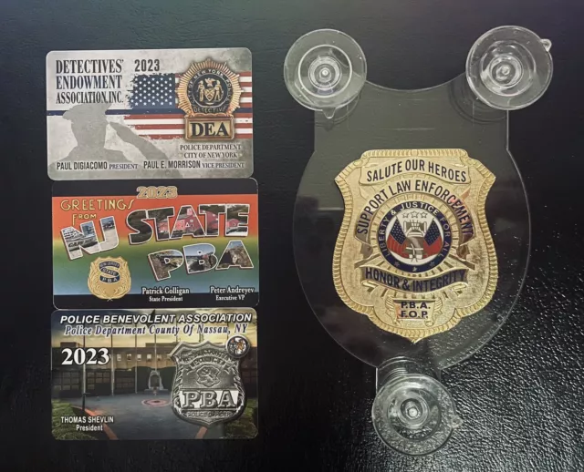 Hero's Pride Support Law Enforcement Office Badge Gold W/ Three Cards