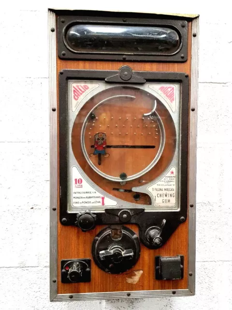 ANTIGUA maquina expendedora de CHICLES años 70  Antique chewing gum MACHINE