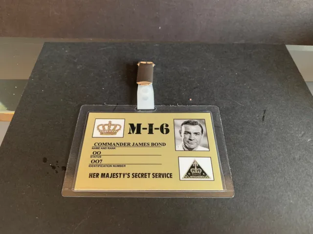 James Bond Oo7 Laminated Mi6 Security Pass Mi6 I.d.prop Badge Memorabilia
