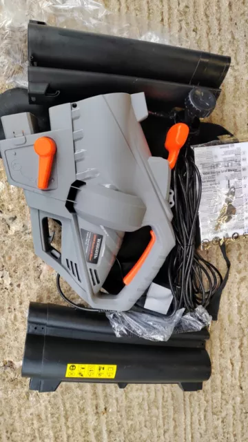 Terratek leaf blower garden store vacuum and shredder