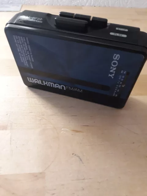 Sony Walkman WM-BF22 Radio Cassette Player FM/AM blau Vintage