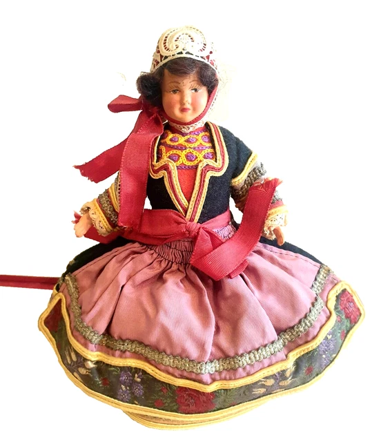 POUPEE FOLKLORIQUE RÉGIONALE ancienne BRETAGNE Petitcollin celluloid robe bleue EUR 4,50 - FR POUPEE FOLKLORIQUE RÉGIONALE ancienne BRETAGNE Petitcollin celluloid robe bleue EUR 4,50 - FR