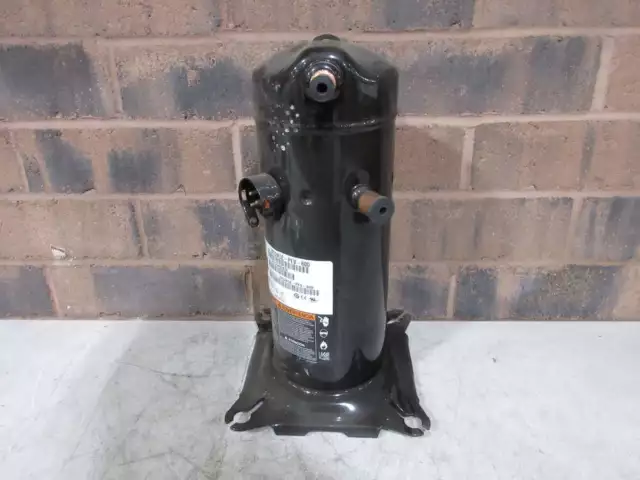 Copeland ZR32K5E-PFV-800 32,000 BTU R22 R407C 208-230V 1PH Scroll Compressor Copeland ZR32K5E-PFV-800 32,000 BTU R22 R407C 208-230V 1PH Scroll Compressor