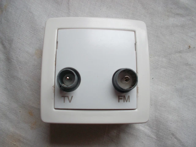 Prise RJ45 En Saillie Schneider ALREA ALB61347 - Neuf Pour Rénovation