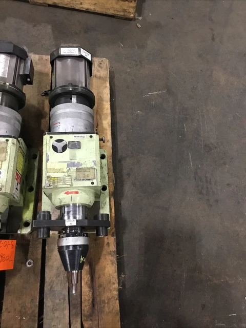 (1) YOSHIKAWA RIVETING  MACHINE US-70E W Mitsubishi 0.4KW Motor Frame 63 #7089TM