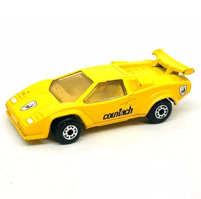 Matchbox International 11 Lamborghini Countach LP500S, in yellow, nmint!