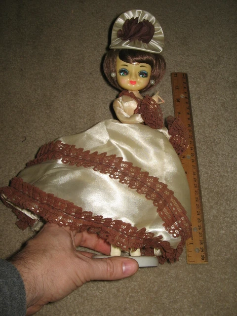 Spanish flamenco dancer doll 1960s? 12"+ plastic base;Bradley big eye