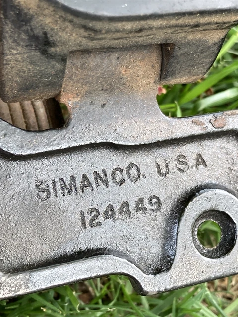 Singer Simanco Cabinet Lift Spring Bracket 124449 124430 From Model 66 AC861560