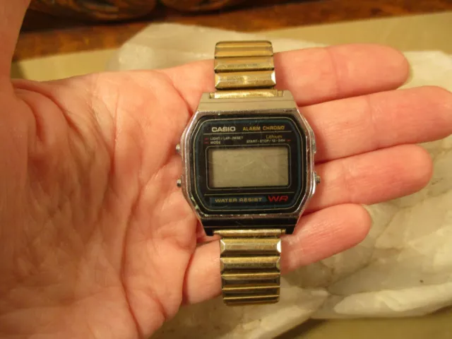 Vintage  Men's Digital Casio Alarm Chrono 593 A158W Watch