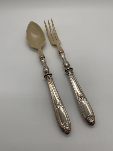 Jugendstil Besteck Salatlöffel und Gabel Silber versilbert wohl Horn um 1900