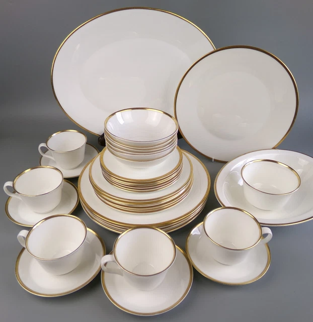MINTON HORIZON DINNER Service Set for 6. White Bone China. Gold Band