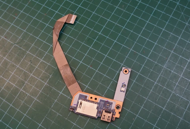 Lenovo Ideapad 530S-15ISK 530S-15IKB USB Switch Power Board w/ Cable NS-B607