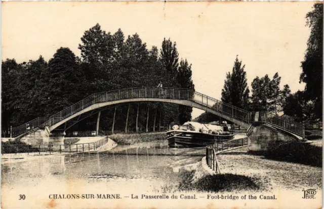 CPA CHALONS-sur-MARNE La Passerelle du Canal (491254)