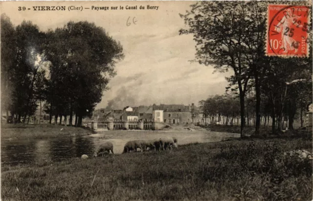 CPA VIERZON - Paysage sur le Canal du Berry (634208)