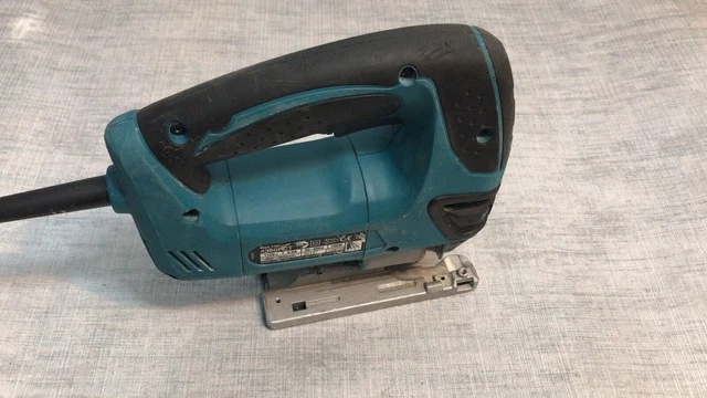 Rompecabezas 110V Makita 4350 piezas