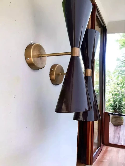 Appliques Murales Italiennes Diabolo - Design Années 50 En Laiton - Blanc & Noir - Lumière D'ambiance