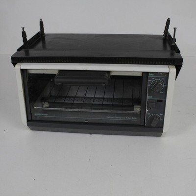 Black and Decker Continuous Clean TRO 510TY2 Toaster Oven Broiler