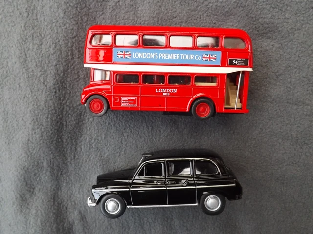 Set 2 Modellini Londra: Autobus Rosso E Taxi Black Cab Scala 1:32 – Premier