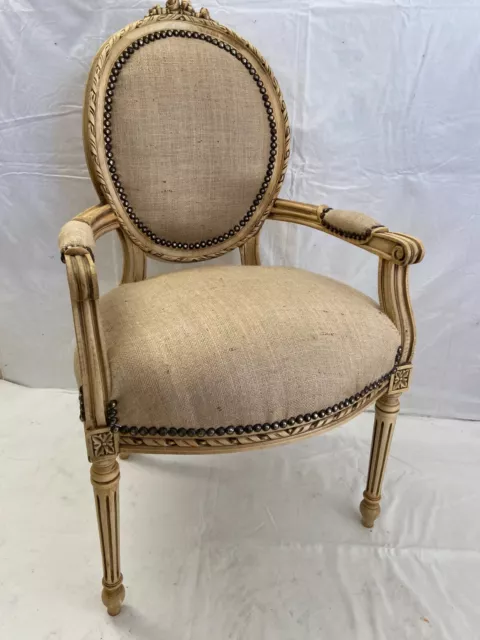 Fauteuil de style Louis XVI jute