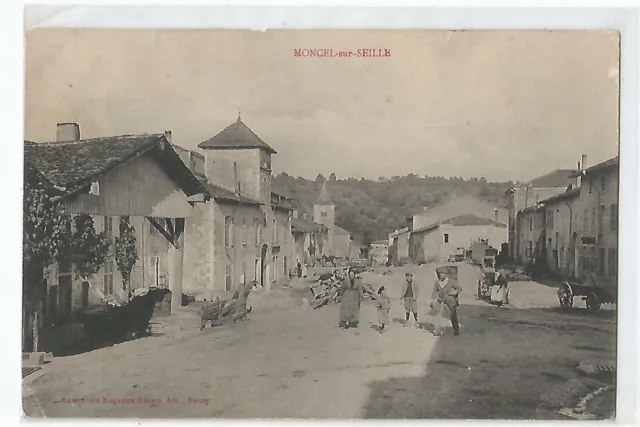 54 Moncel Sur Seille , Vue Interieure Du Village