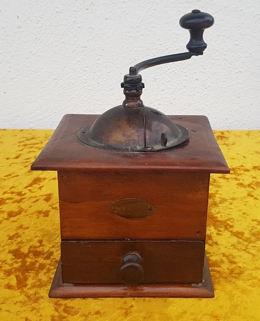 Schöne alte seltene Holz Kaffeemühle aus Frankreich. (LE PREFERE)