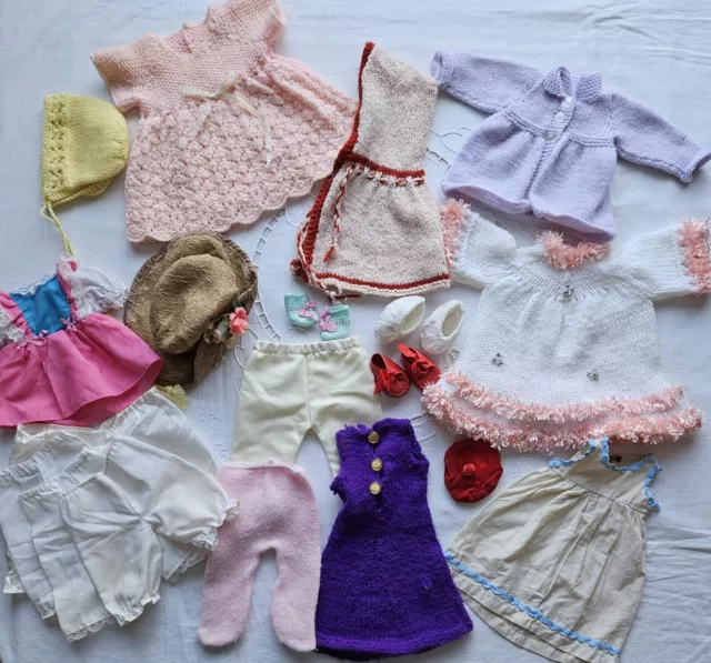 Dolls Clothes Bundle Mainly Vintage ~19 items mixed sizes Several fit Tiny Tears