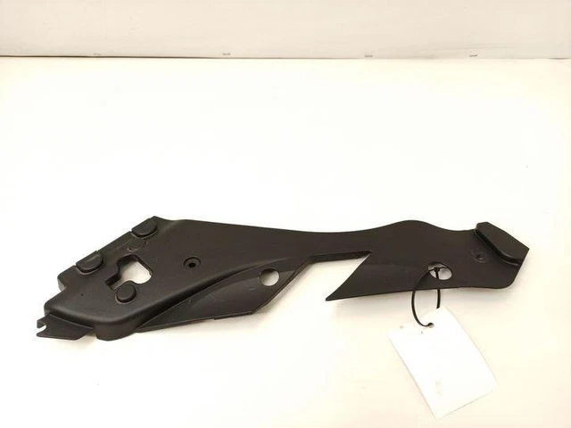 MERCEDES-BENZ C W204 Rivestimento fari anteriore sinistro A2048260124 21218217