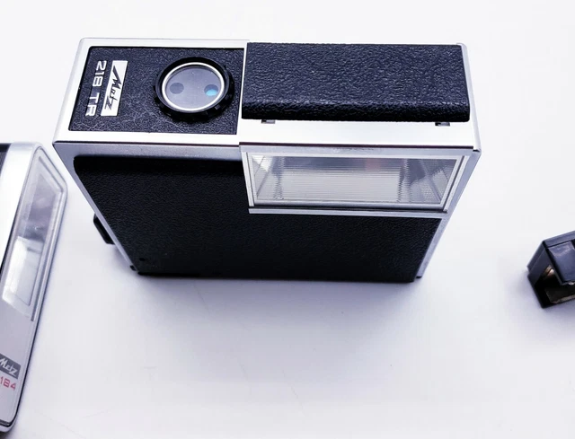 Vintage METZ Mecablitz 218 L27 TR and Metz 184 Flash w/ Canon Hot Shoe Adaptor 6