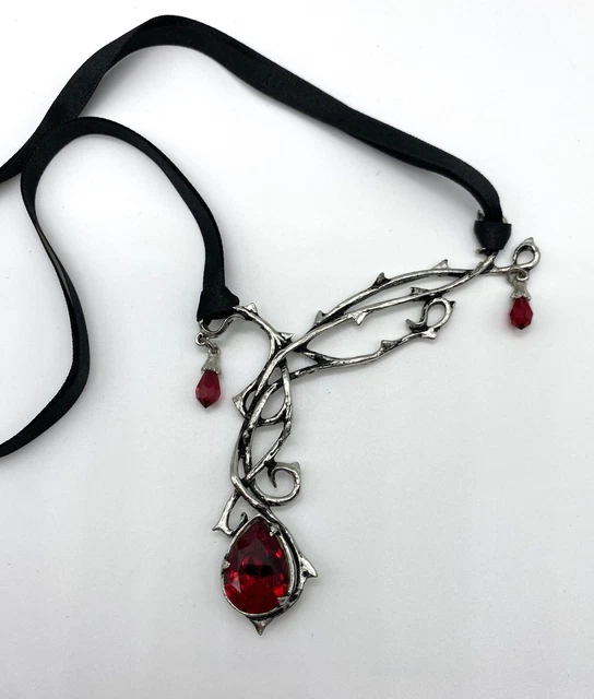 Caiguoer Gothic Lega Oscura Collana Punk Croce Stella Luna Pendente Collana Halloween Accessori per Donne e Ragazze (C