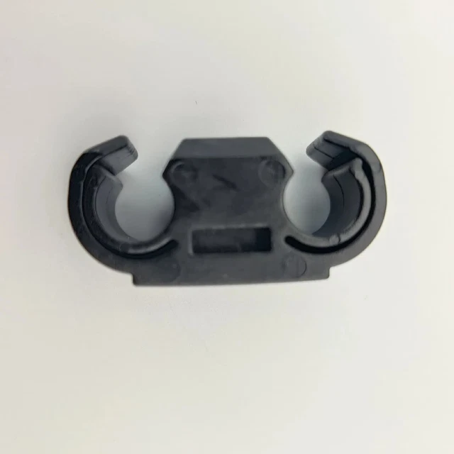 GENUINE NEW FORD Escort Mk4,XR3i, Galaxy, Ka Mk1, Orion, Puma Fuel Line Clip x 4 £8.00 PicClick UK