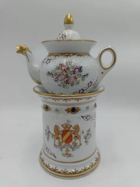 Tisanière ancienne décor Floral Et Dorure  porcelaine de Paris