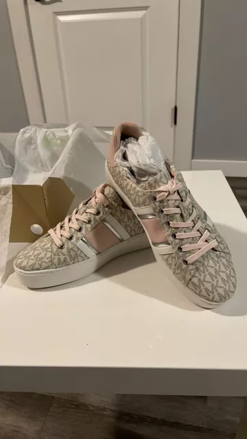 MICHAEL MICHAEL KORS Poppy Color-Block Logo Sneaker - Size 8,5