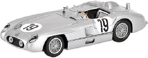 MiniChamps - 1:43 - Mercedes-Benz 300 SLR #19 - Le Mans