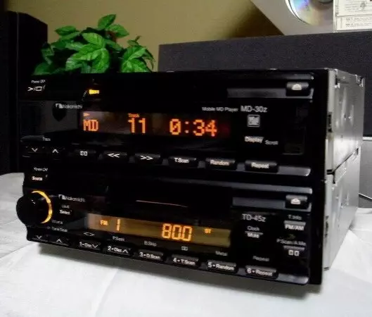 Nakamichi MD 30Z TD 45Z Car Audio MD Kassettenspieler mit Kabelbaum getestet 3